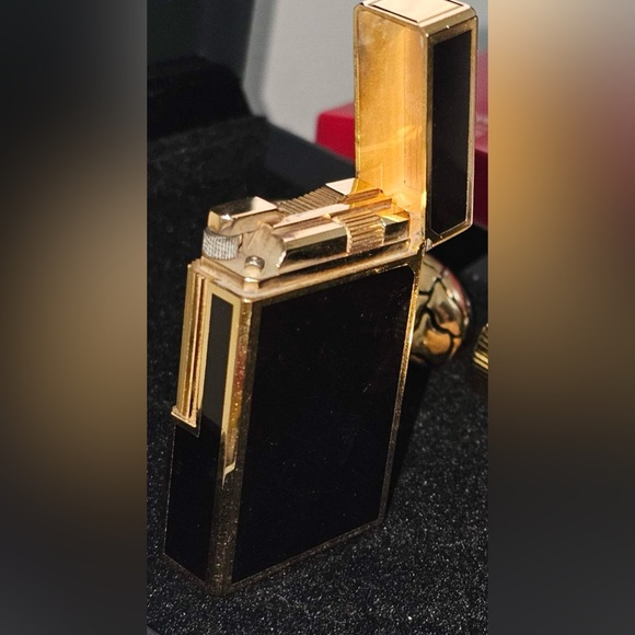 S.T. Dupont Lightet-A True Collector's Gem. Made in Paris.Exceptional condition. - Picture 9 of 9
